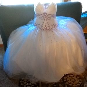 Mary bridal dress